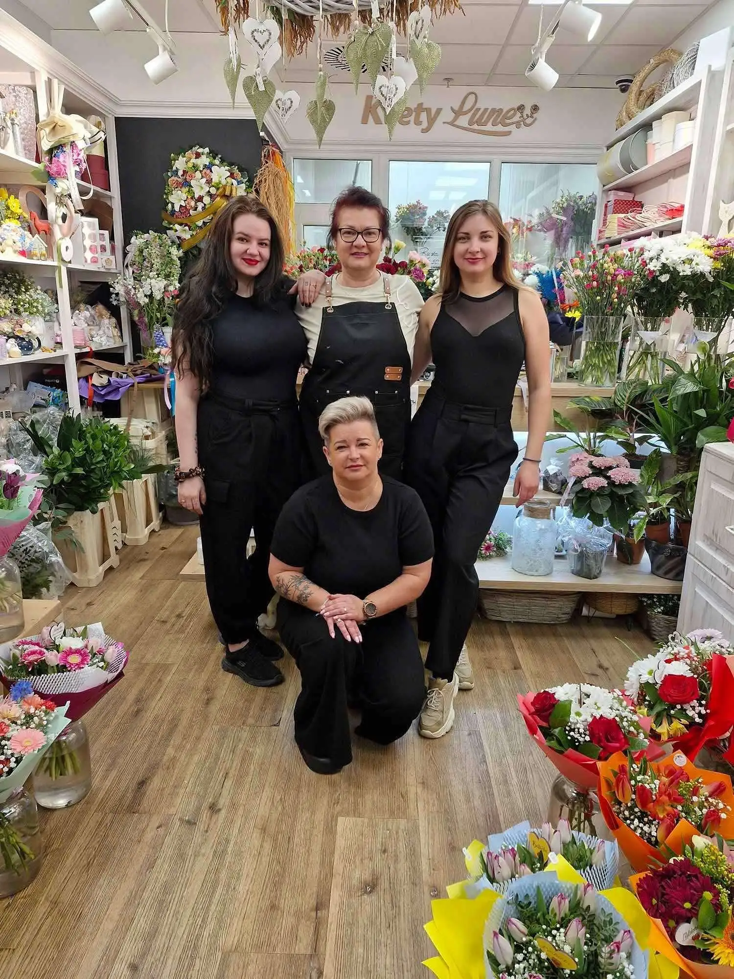 Tím floristiek Kvety LUNEX v predajni